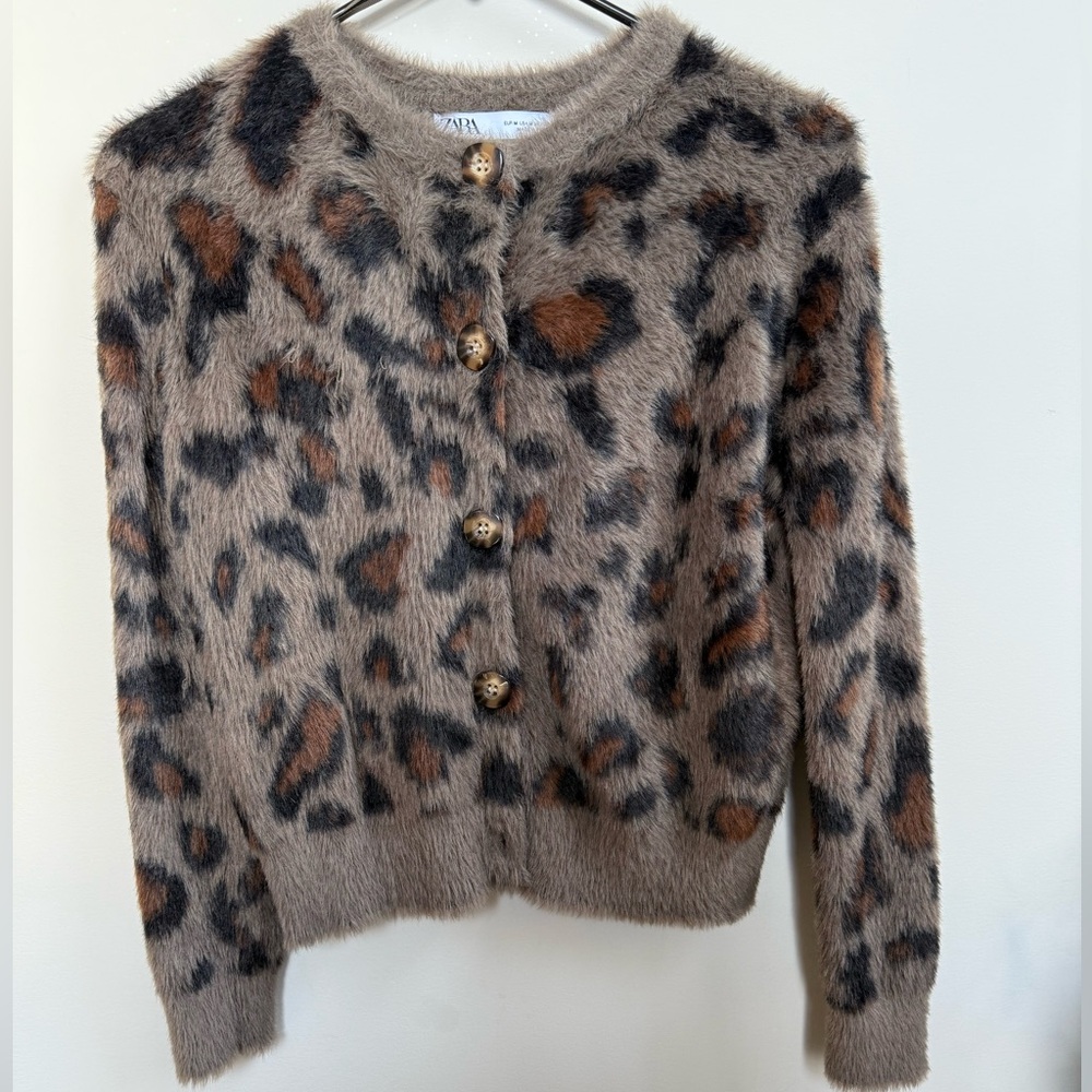 Zara sweater/ cardigan